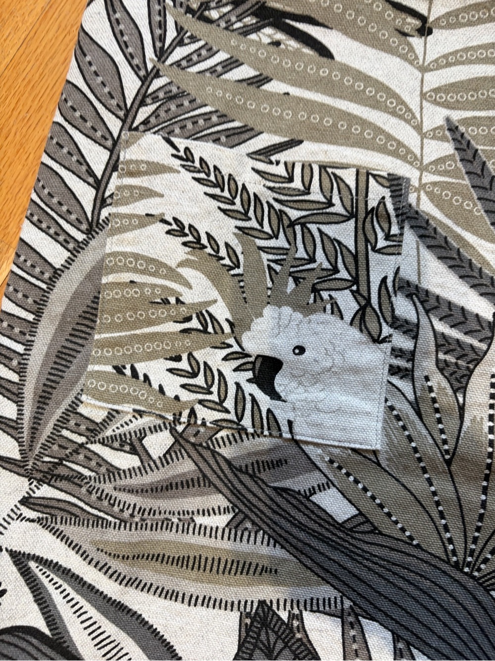 Tropical print Rompers - Picture 3 of 6